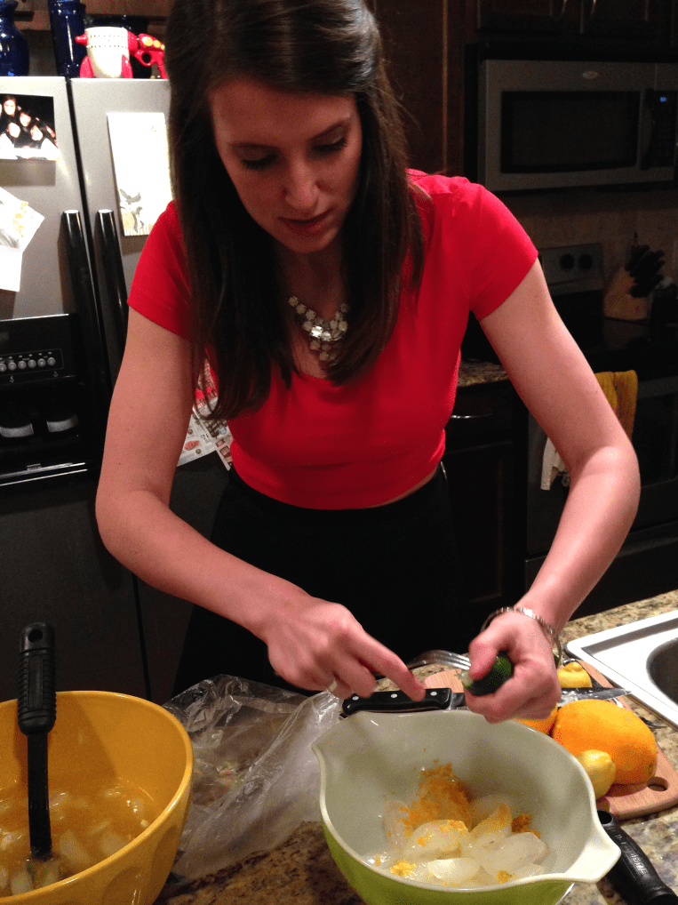 Gin Bucket - squeezing lime