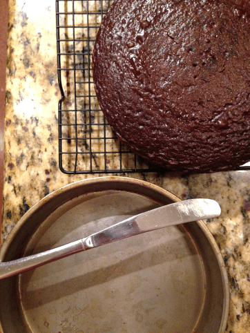 Cake Tip 4 - clean cake