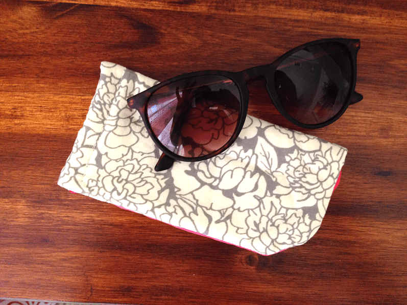 Bunny Baubles DIY Sunnies Sleeve 4