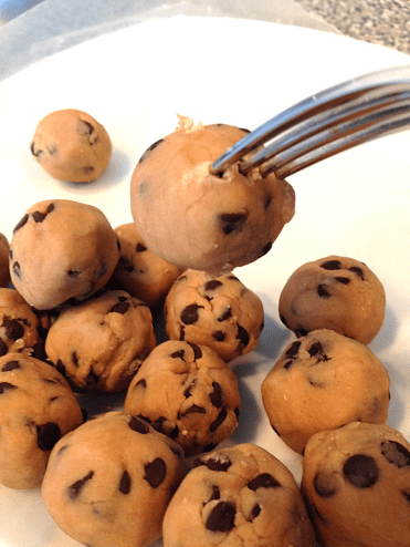 Cookie Dough Truffles Step 4 1