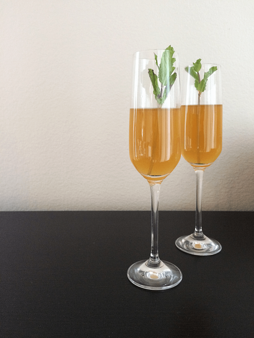 Lemon & Peach Tea Cocktail by Bunny Baubles Blog 4