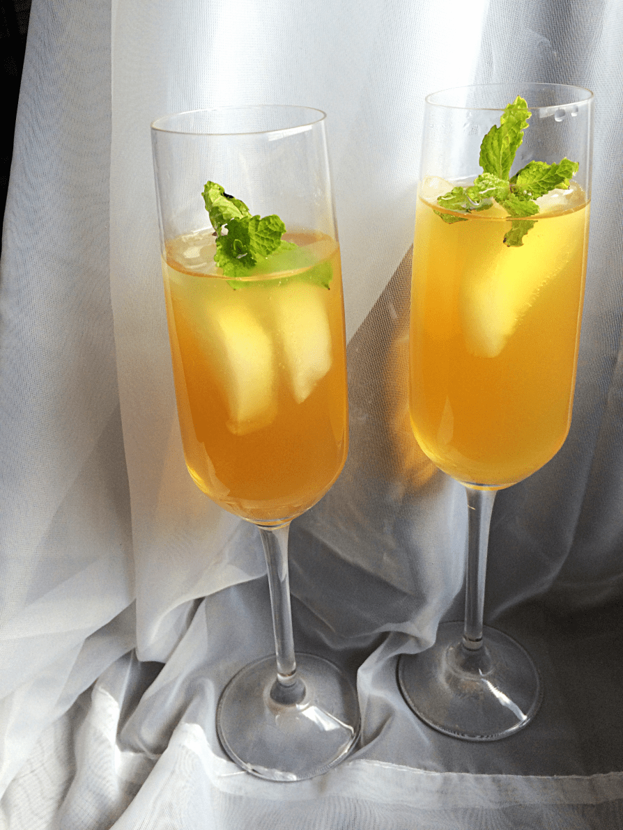 Lemon & Peach Tea Cocktail by Bunny Baubles Blog 5