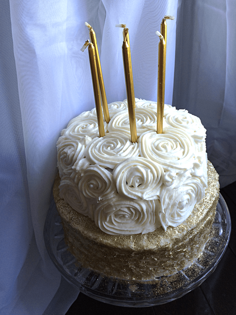 Sparkles and Roses Cake Tutorial by Bunny Baubles Blog