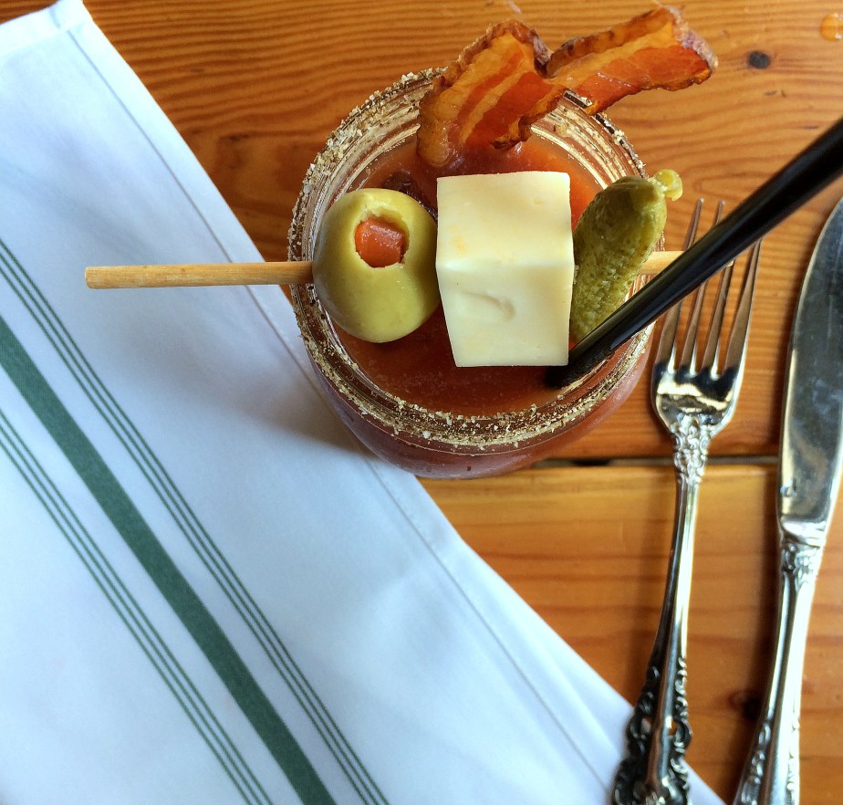 Brunch at Milwalky Trace by Bunny Baubles 1