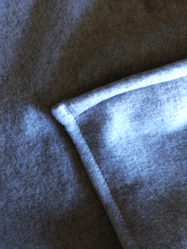 DIY Pom Pom Blanket by Bunny Baubles 5