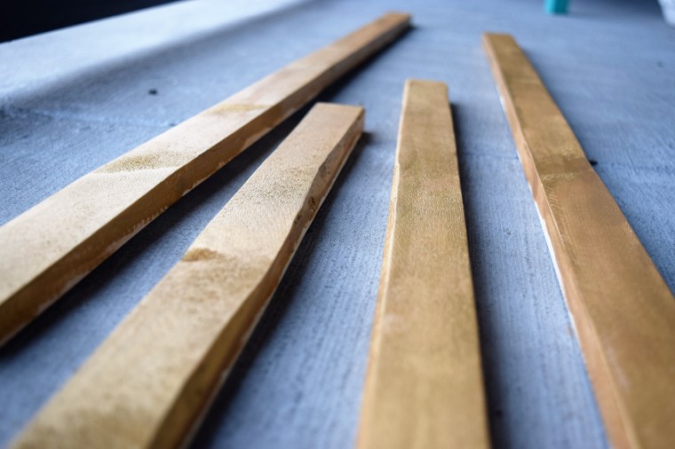 DIY Canvas Picture Frame by Bunny Baubles Blog 2