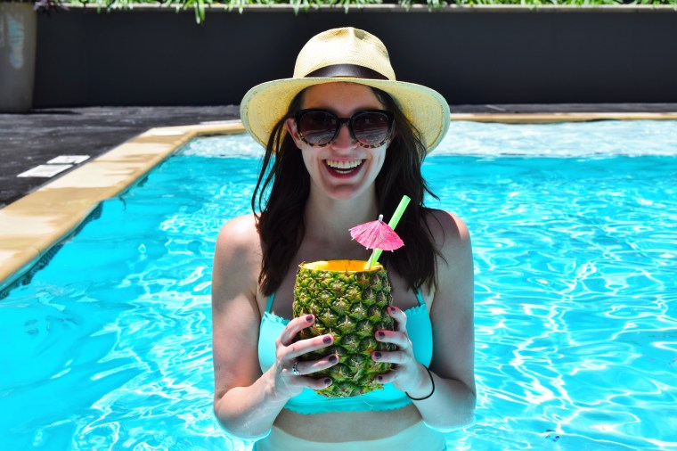 DIY Daiquiris in Pineapple Cups by Bunny Baubles 11