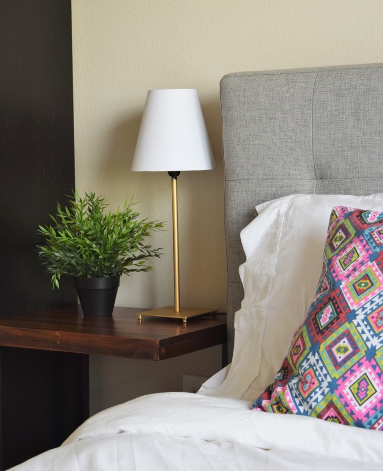 How to Paint IKEA Lamp 5