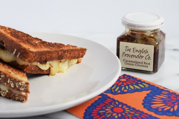 grilled-cheese-with-caramelized-onion-chutney-by-bunny-baubles-4