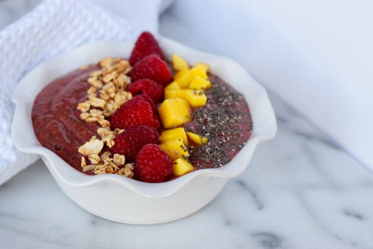 green-smoothie-bowls-by-bunny-baubles-5