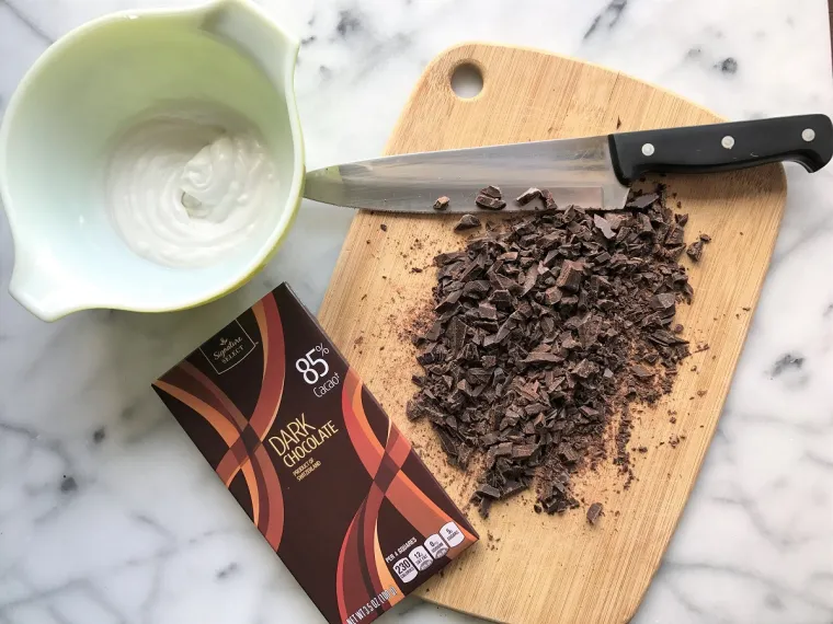 dairy-free-dark-chocolate-whiskey-truffles-by-bunny-baubles-1