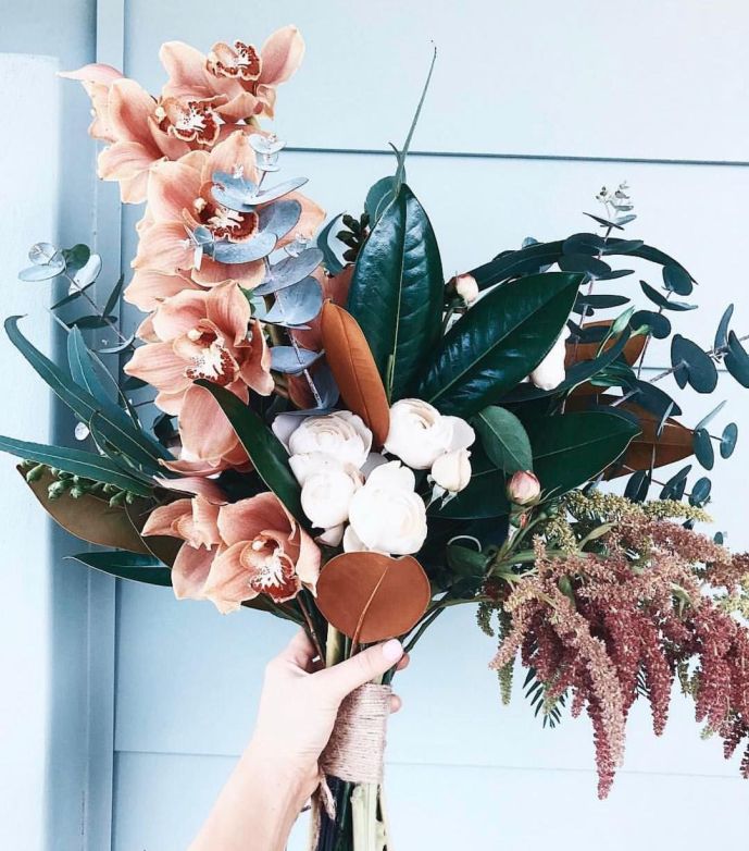 BLOOM _ Beautiful DIY bunch